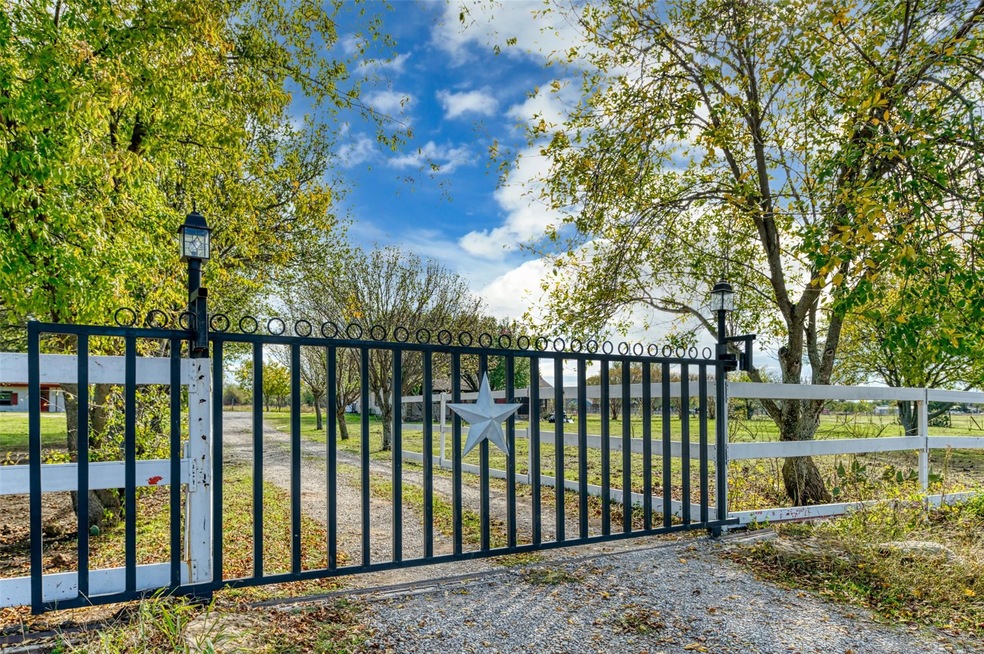 7592 Rawhide Rd, Celina, TX 75009 - photo 1