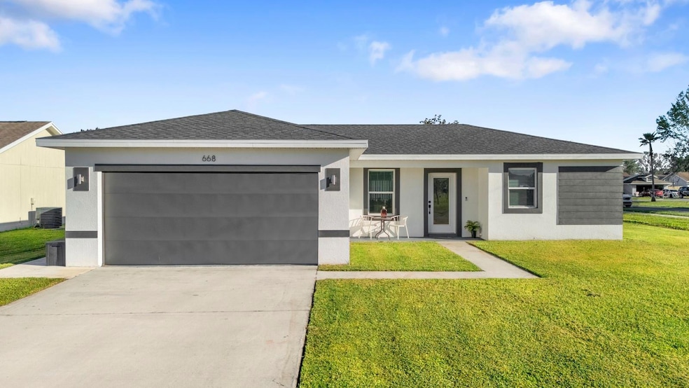 For Sale $290,000 • Co-Listing Agent