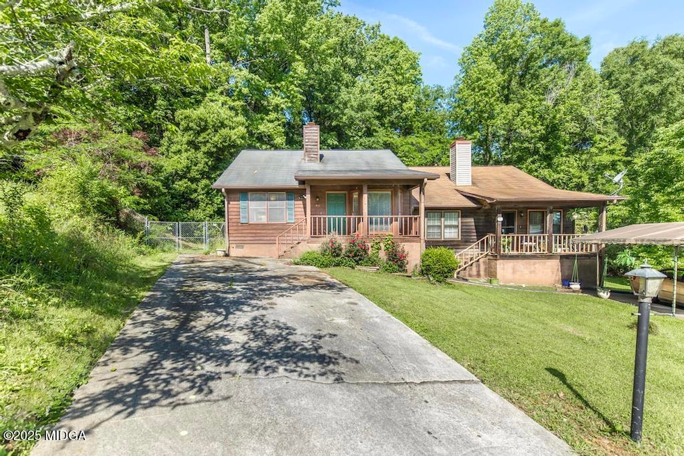 410 Steeplechase Rd 1
