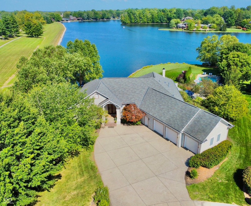 5945 Leatherback Ct, Columbus, IN 47201 - photo 1