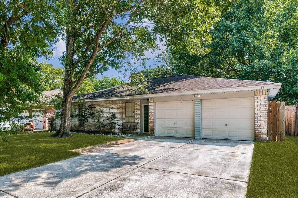 23502 Harpergate Dr, Spring, TX 77373 - photo 1