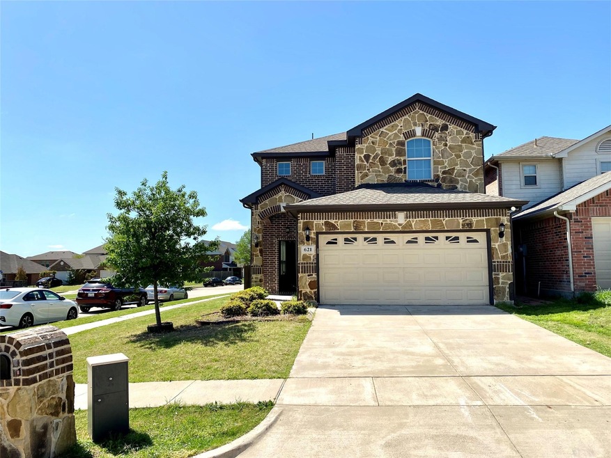 621 Fleming St, Wylie, TX 75098 - photo 1
