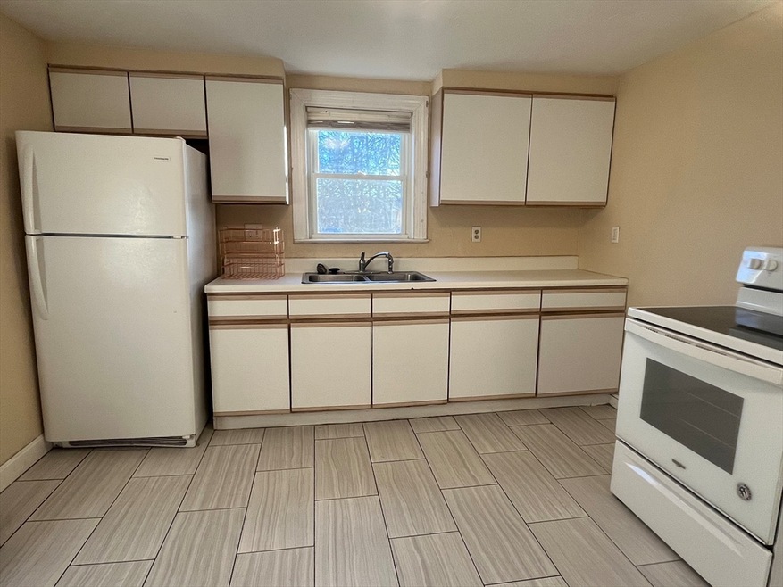 980 Central St unit 1, Stoughton, MA 02072 - photo 1