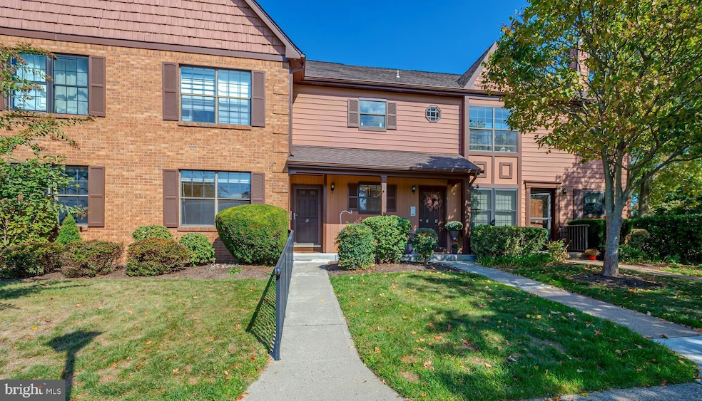 Pending $340,000 • Co-Listing Agent