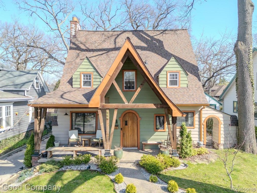 314 W Maplehurst