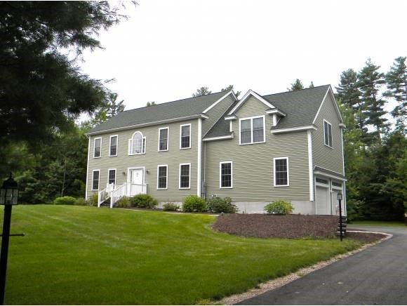 10 Fireside Dr, Epping, NH 03042 - photo 1