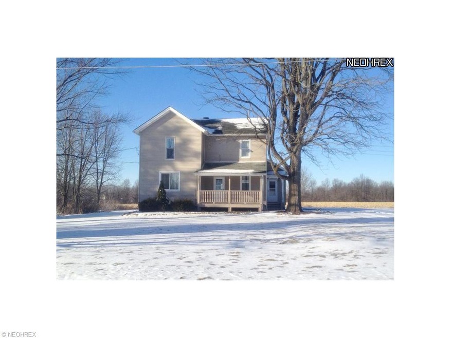 This 1600 Sq Ft home sits on approximately 1.5 acr