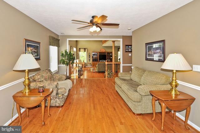 306 Bay Dale Dr, Arnold, MD 21012 - photo 1