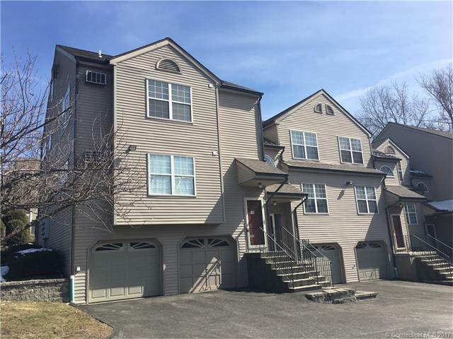 19 Taft Point unit 62, Waterbury, CT 06708 - photo 1