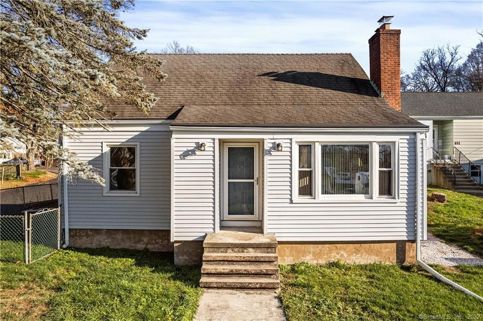 115 Crest Ave, East Haven, CT 06513 - photo 1