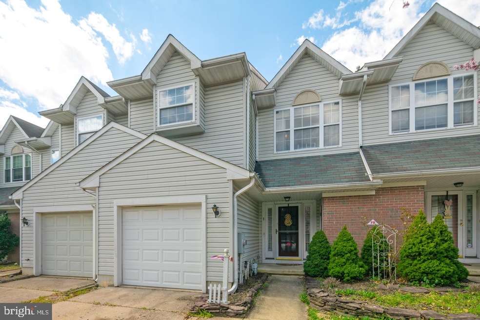 7 Kimberly Dr, Runnemede, NJ 08078 - photo 1