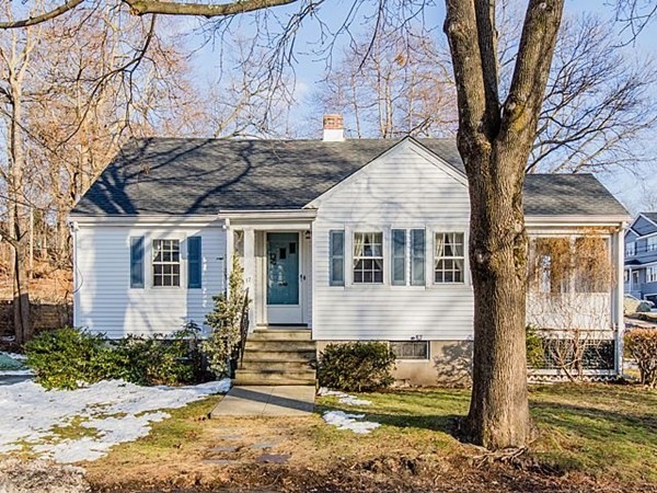17 Jennings Rd, Waltham, MA 02451 - photo 1
