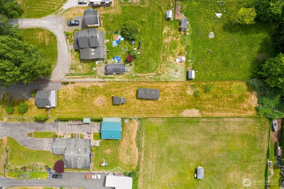 14226 44th St NE, Lake Stevens, WA 98258 - photo 1