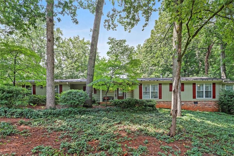 Renovated 3 Bedroom/2 Bathroom Ranch in the Pope H