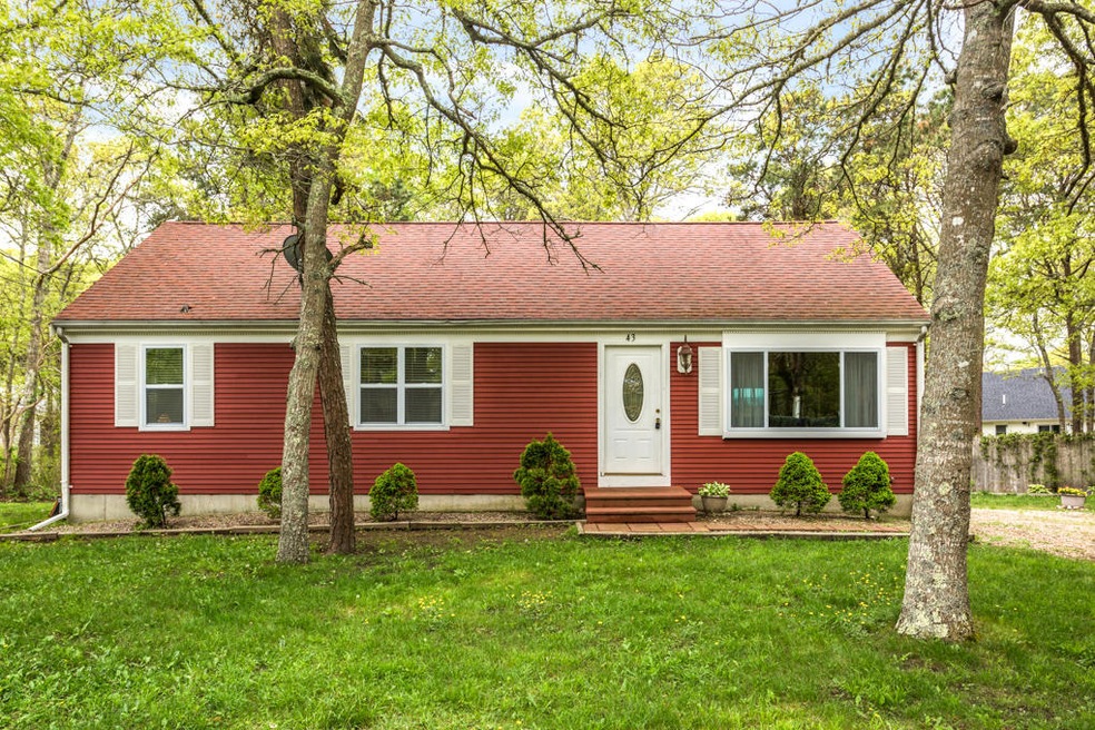 43 Oakview Terrace, Hyannis, MA 02601 - photo 1