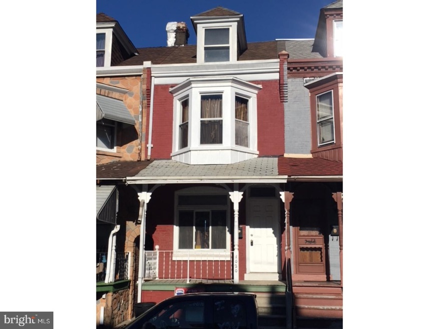 1020 Mulberry St, Reading, PA 19604 - photo 1