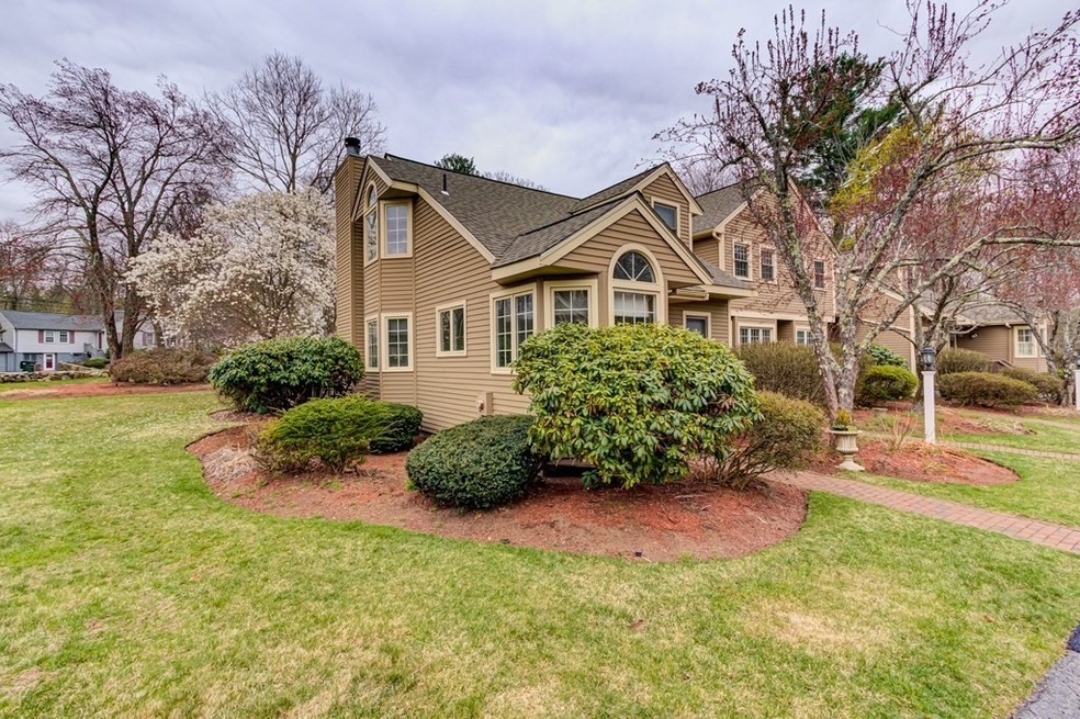 5 Leman Ln, Hopkinton, MA 01748 - photo 1