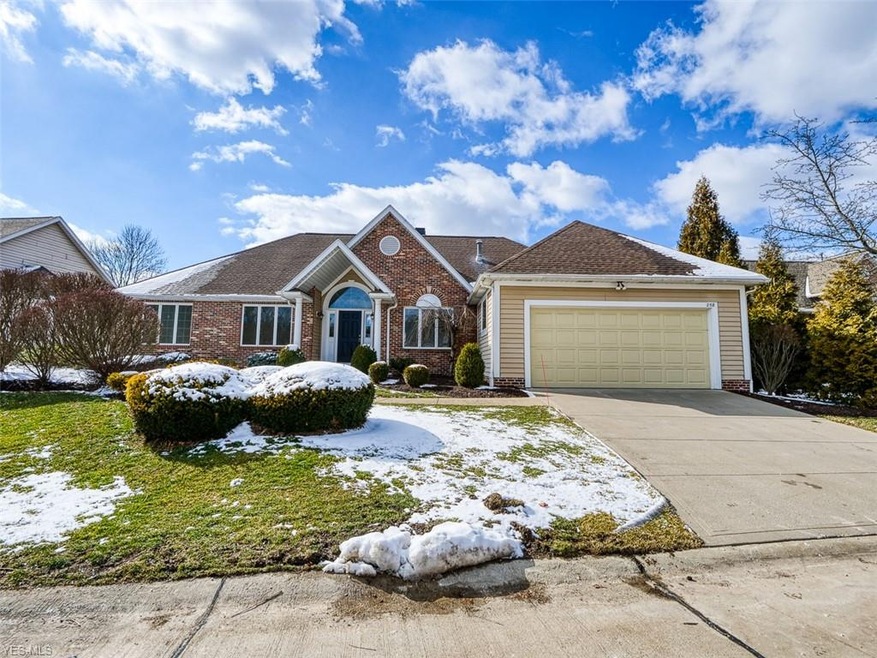 Welcome to 258 Lake Pointe Dr. Bath, Ohio