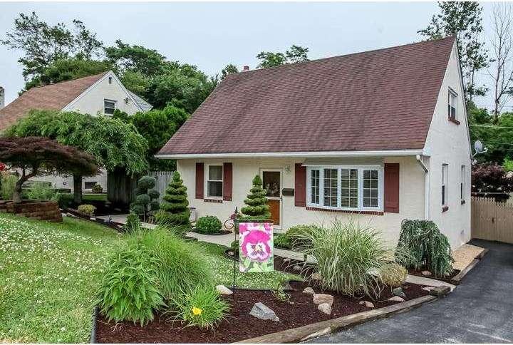 1327 Valley Rd, Woodlyn, PA 19094 - photo 1