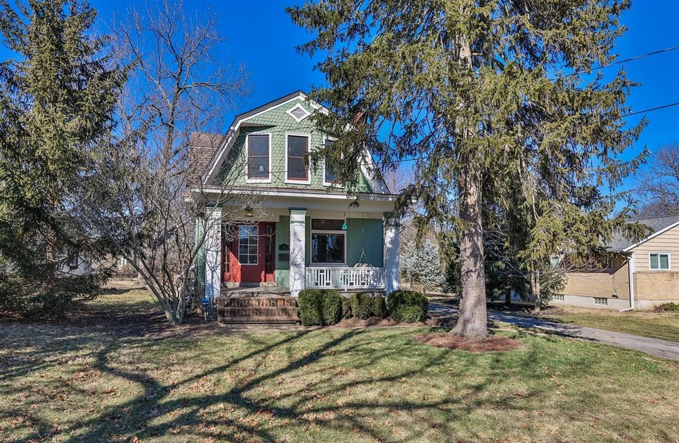 88 W Sharon Rd, Cincinnati, OH 45246 - photo 1