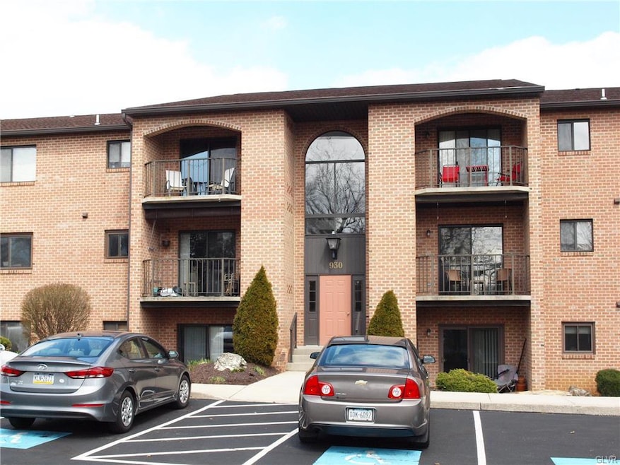 930 Cold Spring Rd unit 7, Allentown, PA 18103 - photo 1