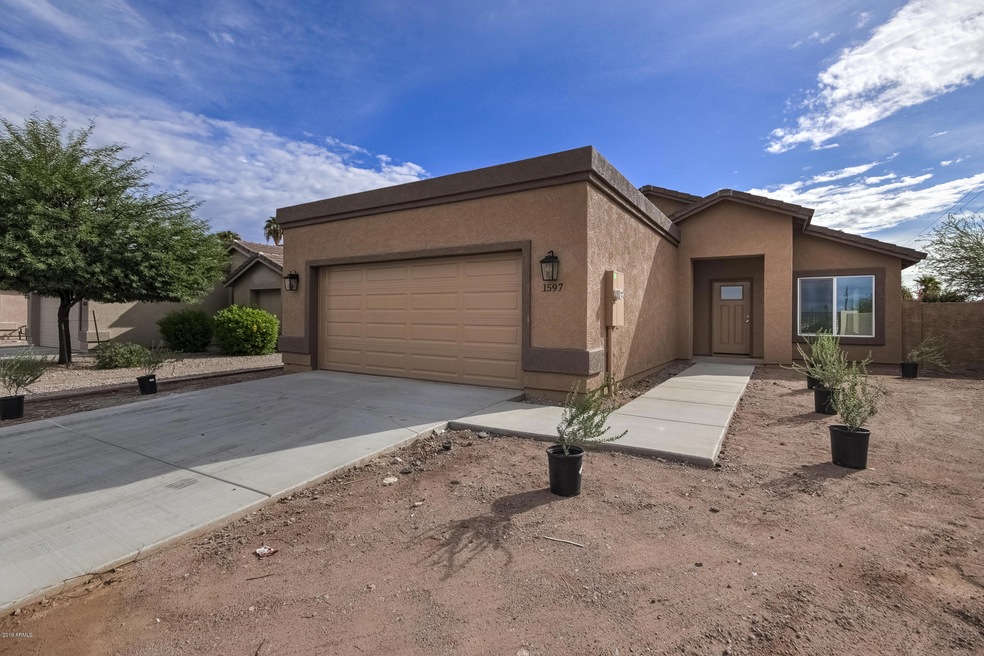 1597 S Apache Dr-4