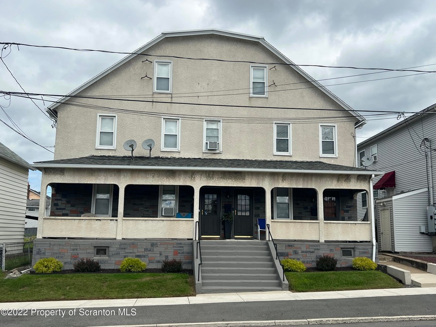 607 Mill St, Dunmore, PA 18512 - photo 1