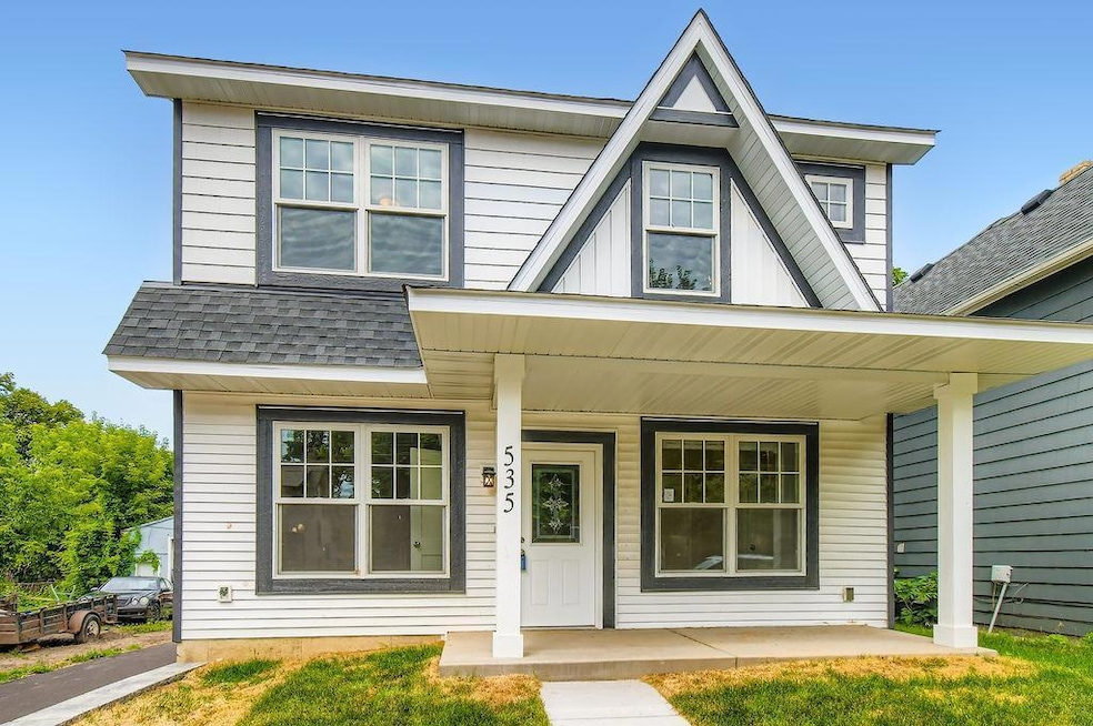 For Sale $393,500 • Co-Listing Agent
