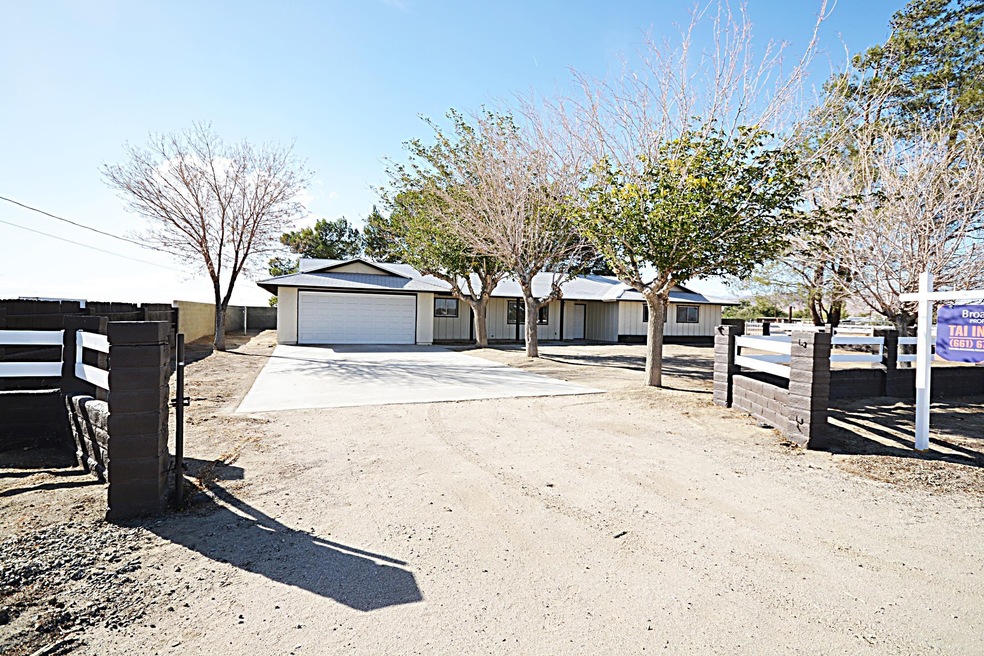 1967 65th St W, Rosamond, CA 93560 - photo 1