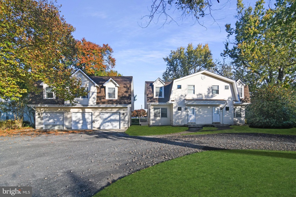 302 Unity Ln unit B, Annapolis, MD 21401 - photo 1