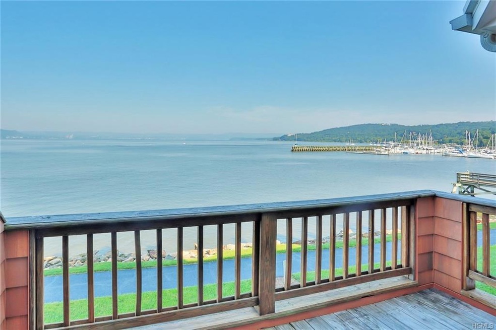 511 Half Moon Bay Dr, Croton On Hudson, NY 10520 - photo 1