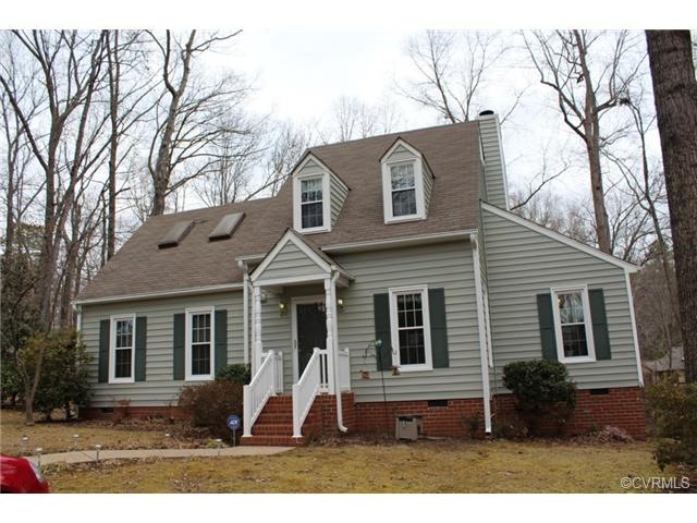 Exterior Front. Vinyl siding. Vinyl Railings. Pave