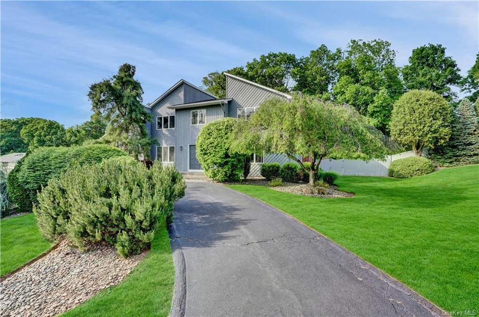 12 Waters Edge, Congers, NY 10920 - photo 1