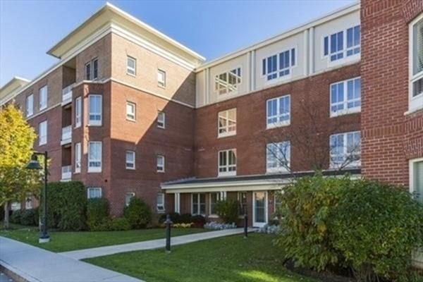 Hammonswood at Chestnut Hill unit E105, Chestnut Hill, MA 02467 - photo 1