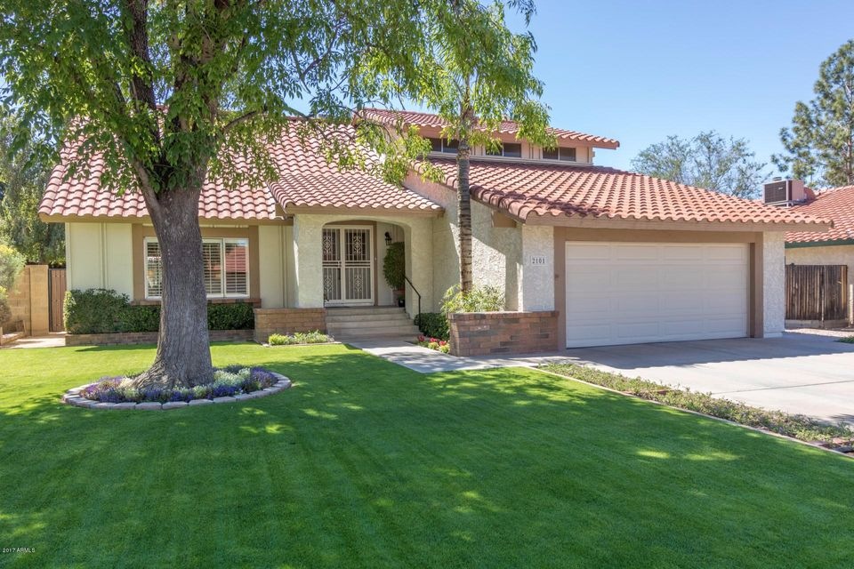 Beautiful 5 Bedroom/3 bath home!