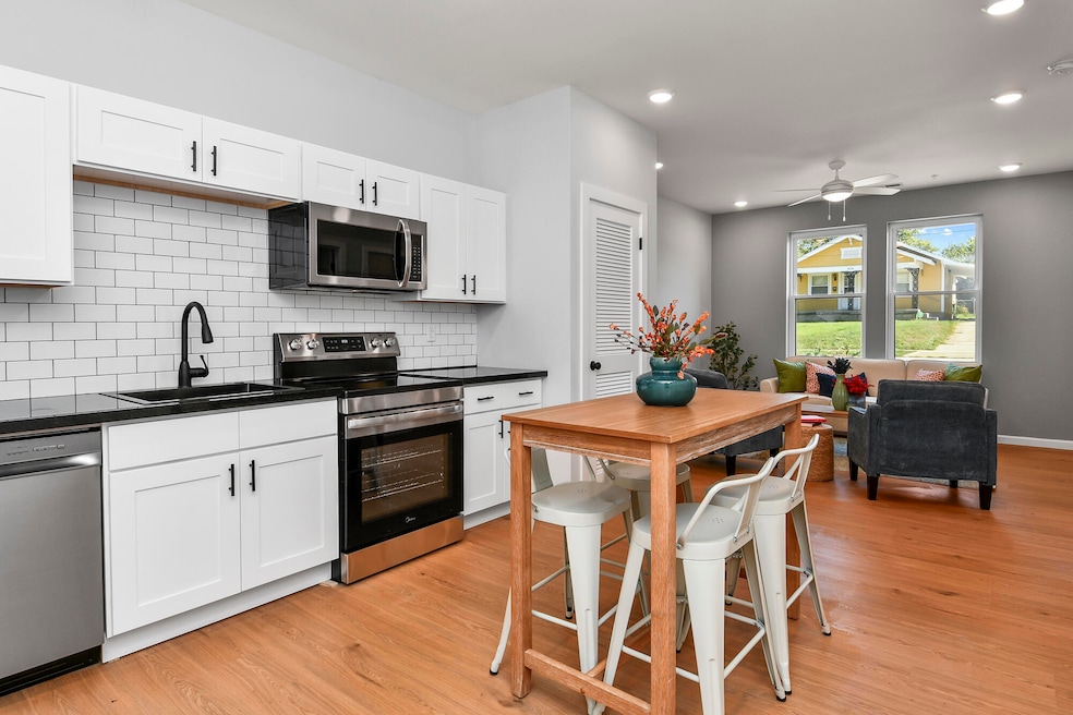 505 W Grand St unit 103, Springfield, MO 65807 - photo 1