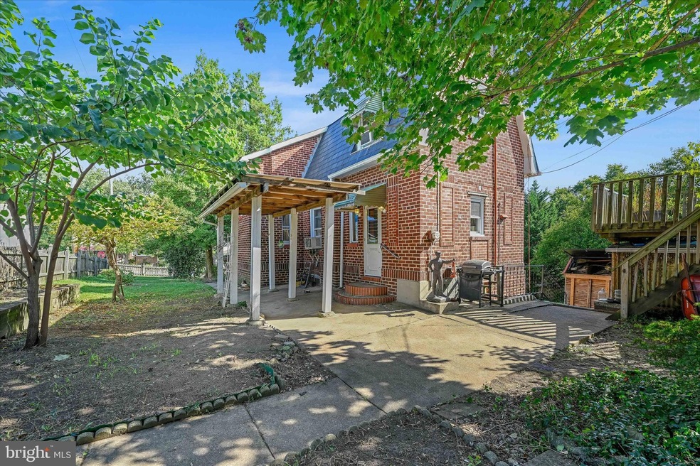 4001 Walnut Ave, Baltimore, MD 21206 - photo 1