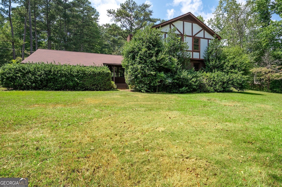 2085 E Piedmont Rd, Marietta, GA 30062 - photo 1