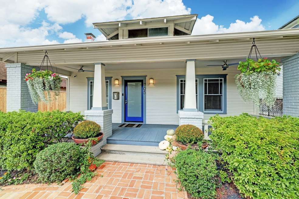 705 E 19th St, Houston, TX 77008 - photo 1