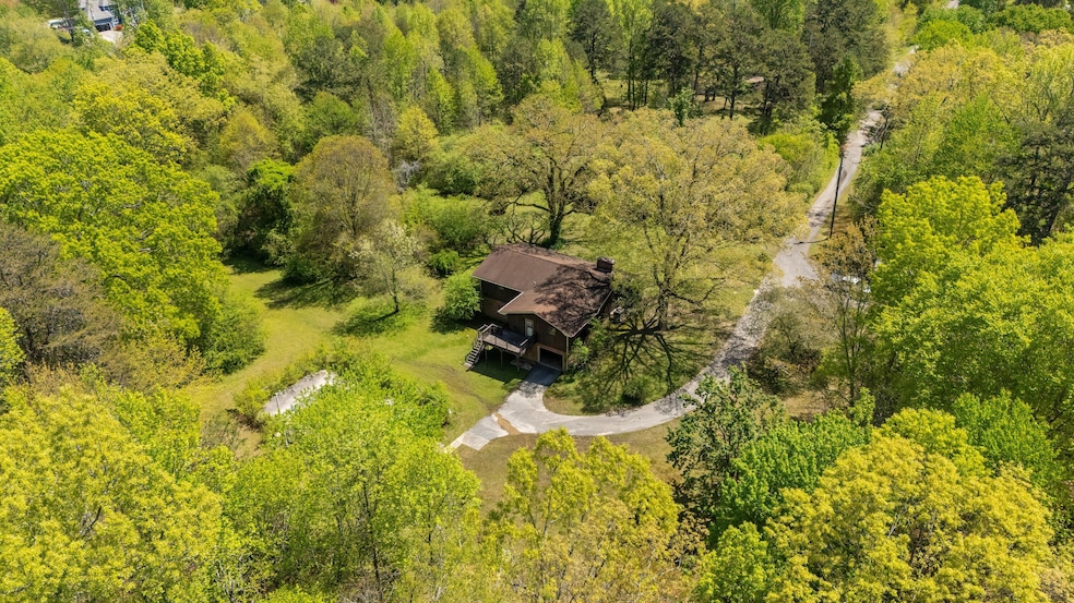 401 Laymons Rd, Hixson, TN 37343 - photo 1