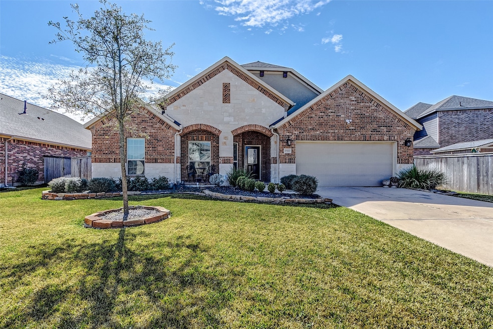 17527 Cypress Hilltop Way, Hockley, TX 77447 - photo 1