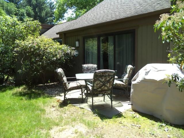 509 Heritage Village unit A, Southbury, CT 06488 - photo 1