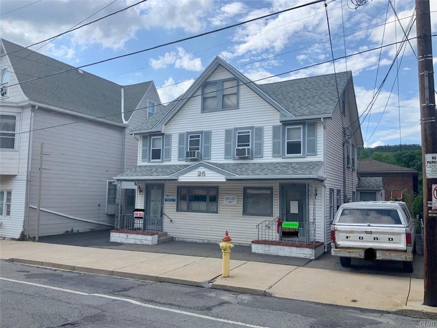 23 W Ridge St unit 25, Lansford, PA 18232 - photo 1