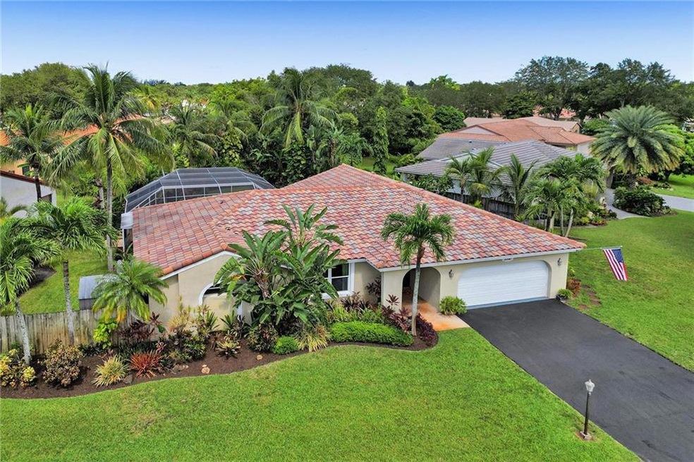 5541 Windover Way, Davie, FL 33331 - photo 1