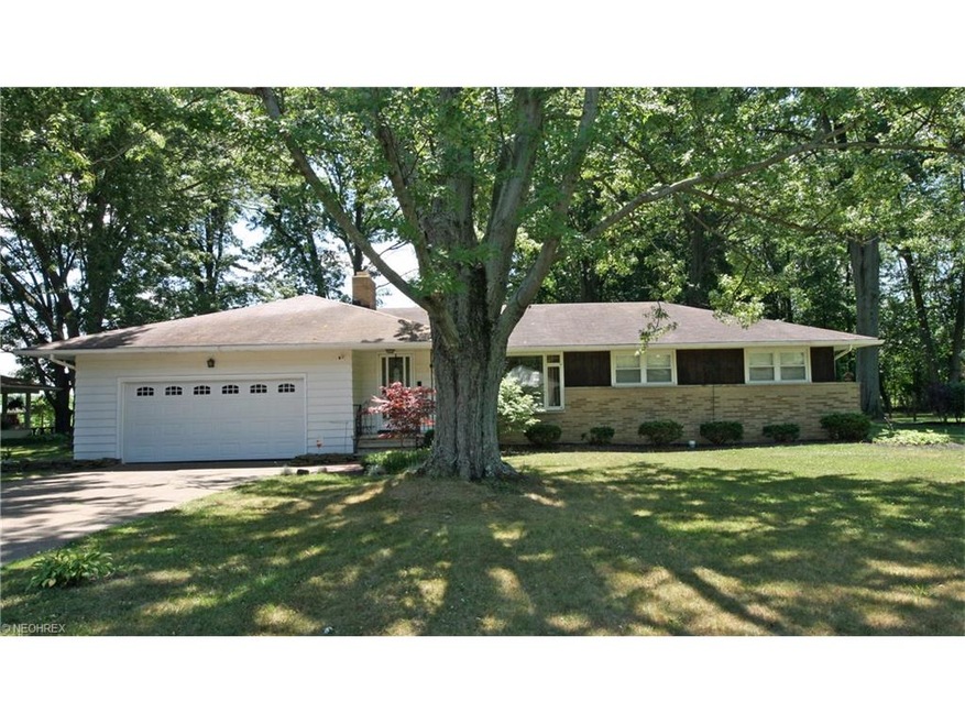 Welcome Home! Updated home on a nice cul-de-sac lo