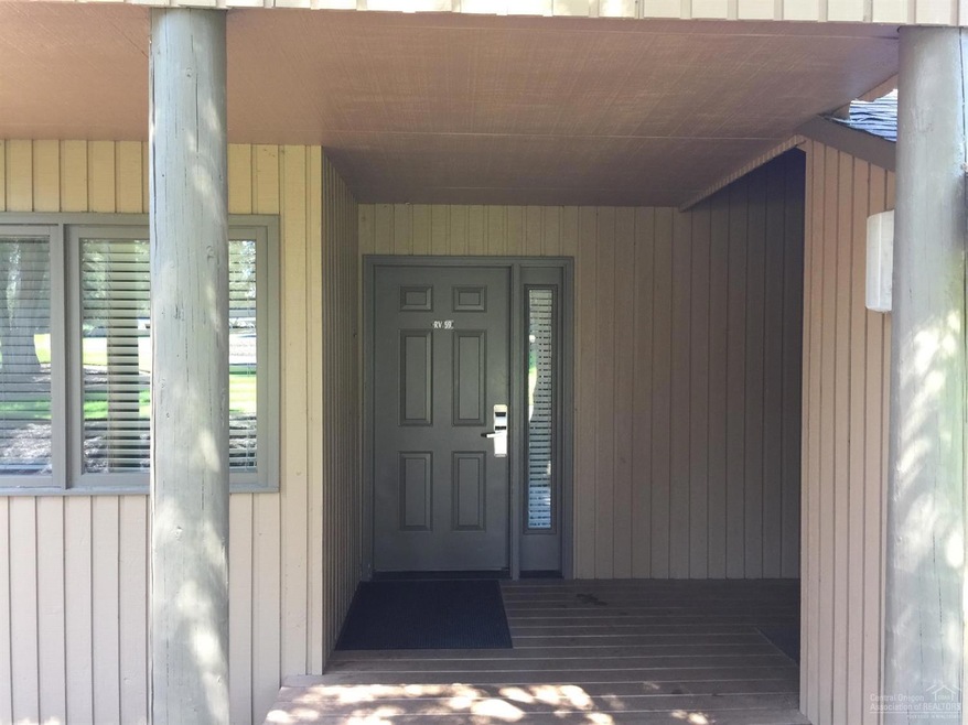 1830 Redtail Hawk Dr, Redmond, OR 97756 - photo 1