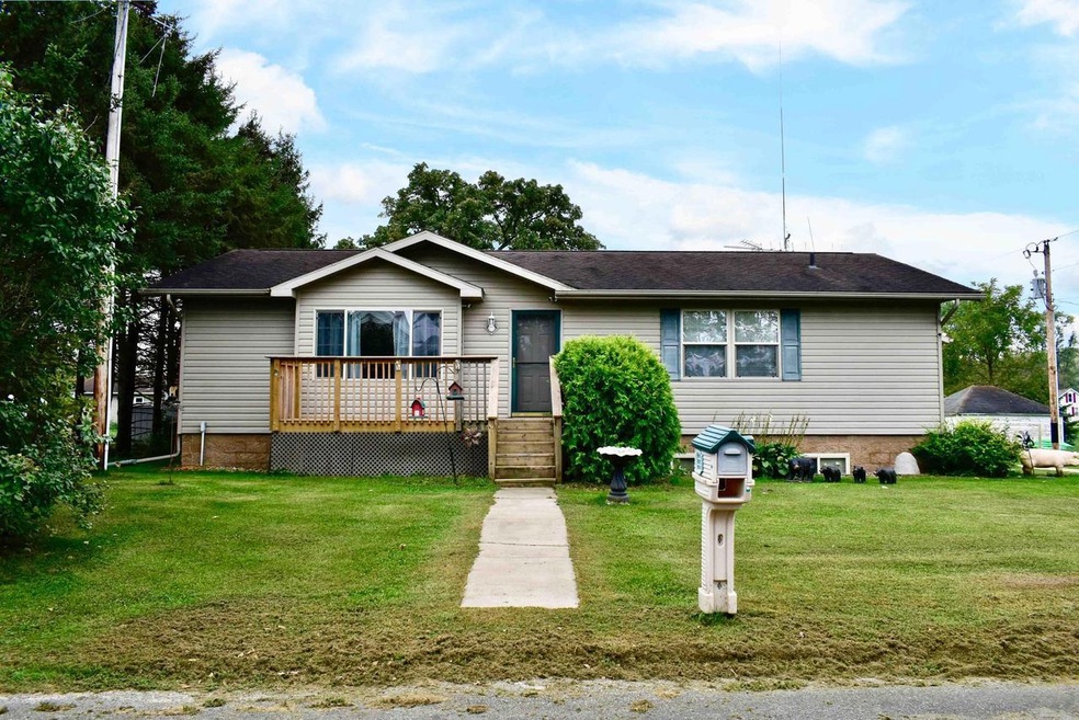 18063 Summer Dr, Houston, MN 55943 - photo 1