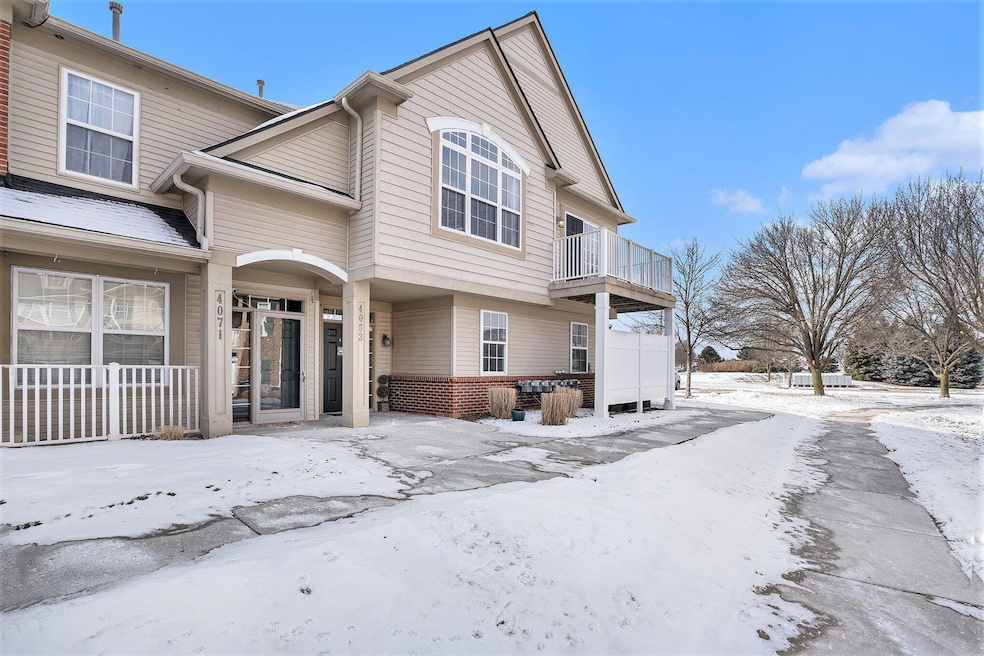 4063 Kirkway Ct, Howell, MI 48843 - photo 1