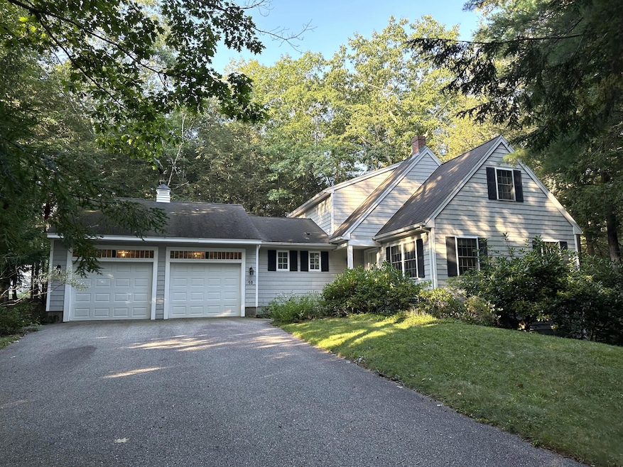 16 Vines Rd, Saco