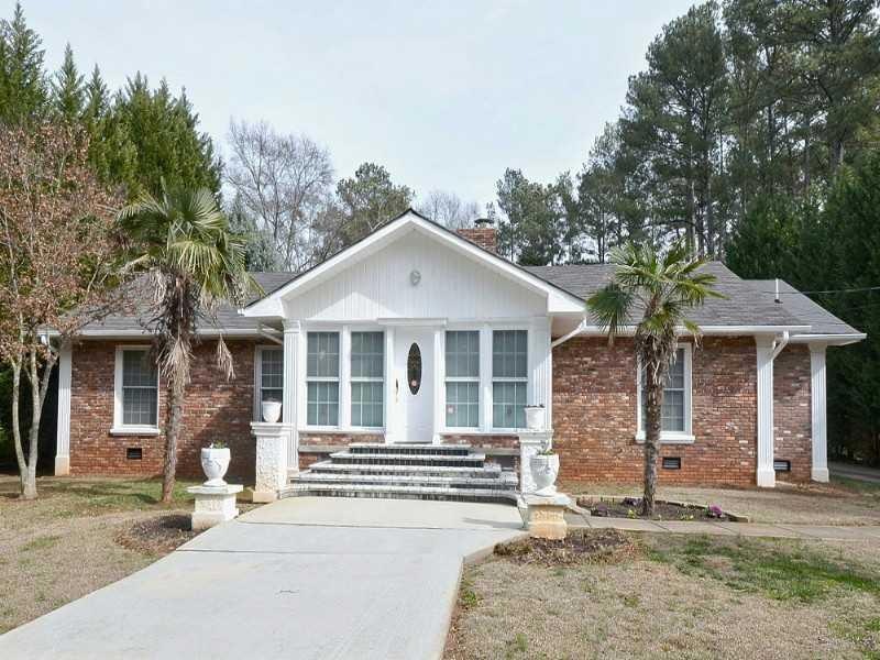 1565 Frazier Rd, Decatur, GA 30033 - photo 1